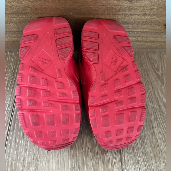Nike toddler Huarache red tennis shoe size 8C - Picture 7 of 8
